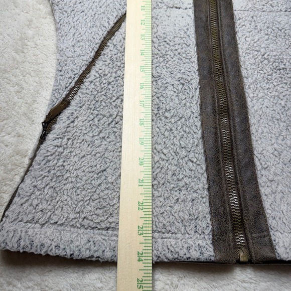 KUHL Flight Hooded Vest Womens Medium Oatmeal Brown Fleece Full Zip Sherpa 2056 - Picture 9 of 14